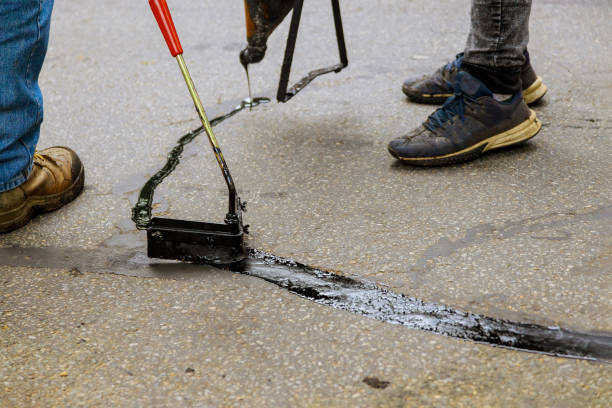 Driveway Snow Removal Preparation in Burr Ridge, IL